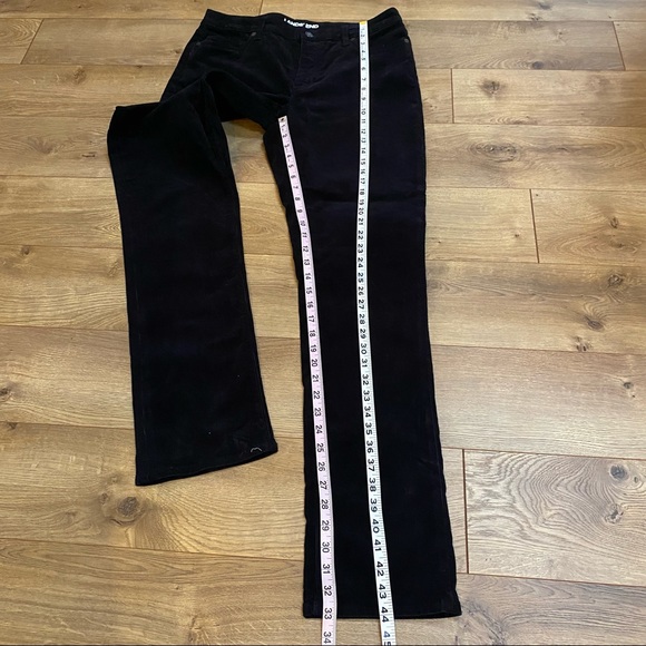 LANDS’ END Black Corduroy Straight Leg Pants Jeans 10 - Picture 6 of 14